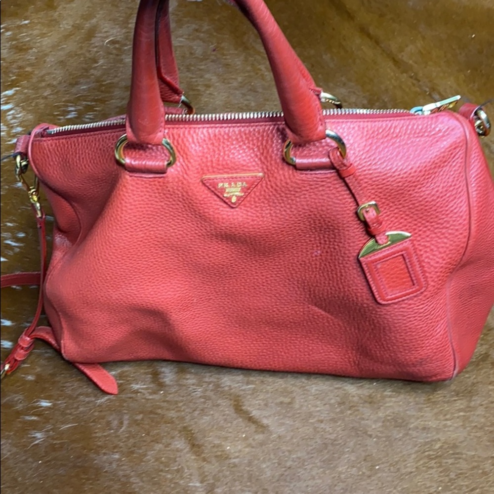 Red prada cross body - Picture 9 of 9